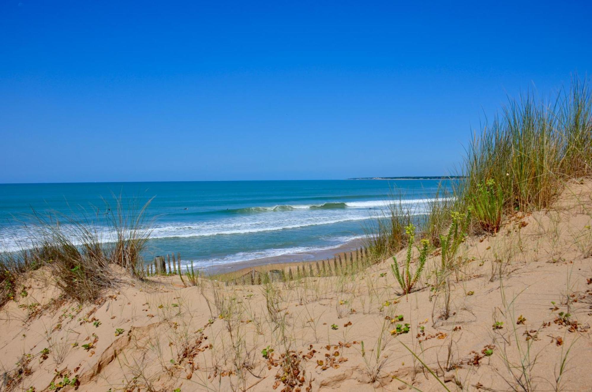 Camping Le Clos Des Pins Longeville-sur-Mer Eksteriør bilde