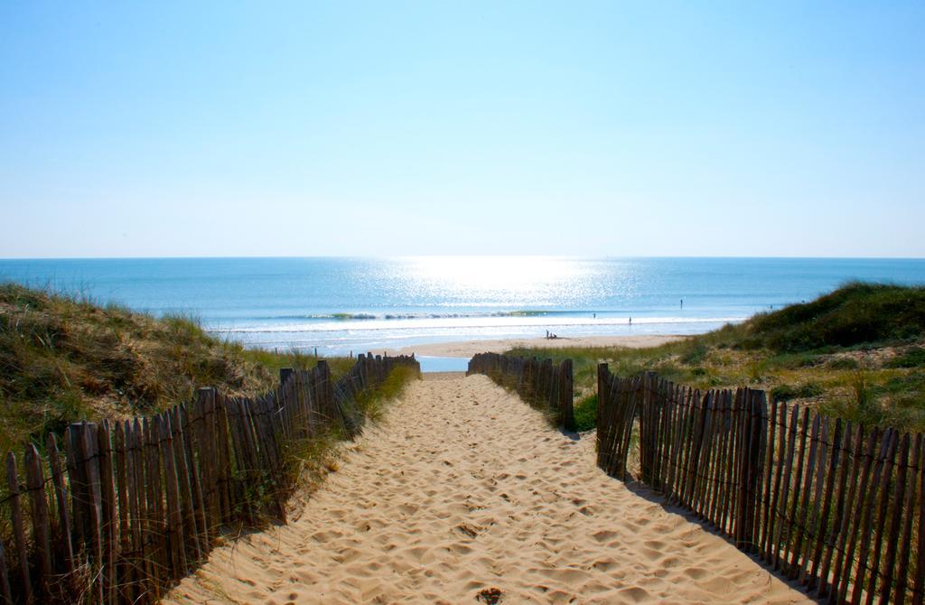 Camping Le Clos Des Pins Longeville-sur-Mer Eksteriør bilde